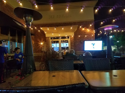 Sports Bar «Chasers Sports Bar & Grill - Pizza - Catering - Delivery - Slots», reviews and photos, 830 S Rand Rd, Lake Zurich, IL 60047, USA