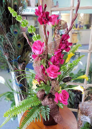 Florist «Flowers by Nancy, too!», reviews and photos, 1208 Ranch Rd 620 S, Lakeway, TX 78734, USA