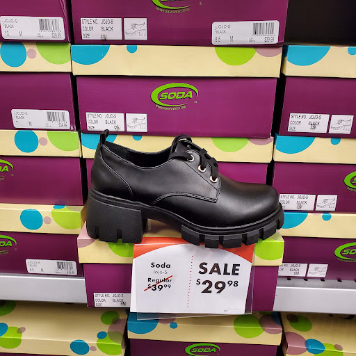 Shoe Store «Shoe Carnival», reviews and photos, 2350 S Parker Rd, Denver, CO 80231, USA