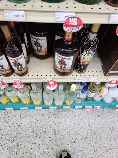 Liquor Store «Wayne Bottle King», reviews and photos, 1950 NJ-23, Wayne, NJ 07470, USA