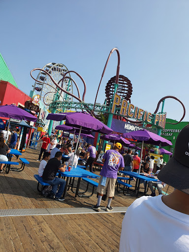 Shopping Mall «Santa Monica Place», reviews and photos, 395 Santa Monica Place, Santa Monica, CA 90401, USA