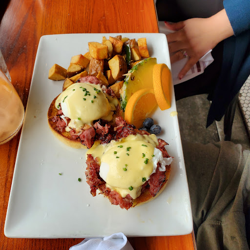 American Restaurant «The Roxy Encinitas», reviews and photos, 517 S Coast Hwy 101, Encinitas, CA 92024, USA