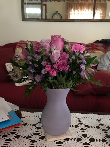 Florist «Colonial Florist», reviews and photos, 1843 S Main St, Akron, OH 44301, USA