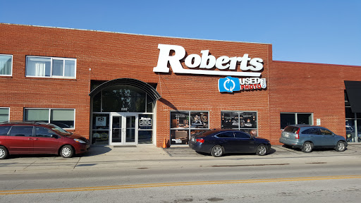 Camera Store «Roberts Camera», reviews and photos, 220 E St Clair St, Indianapolis, IN 46204, USA