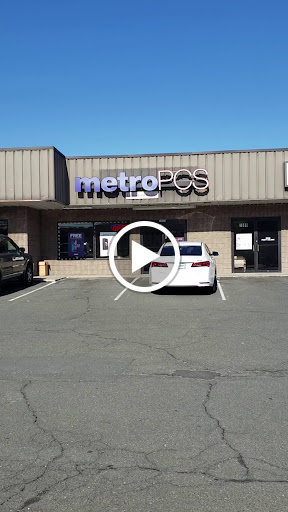 Cell Phone Store «MetroPCS Authorized Dealer», reviews and photos, 1083 Huntingdon Ave, Waterbury, CT 06704, USA