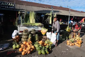 Baturiti Market image