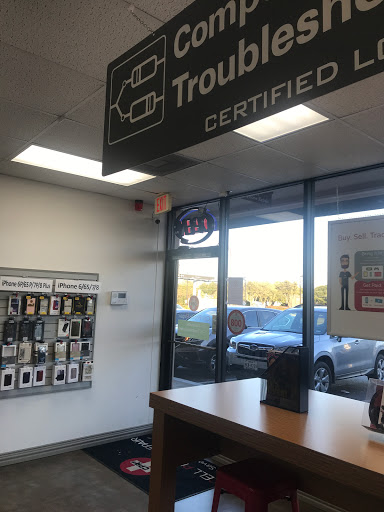 Mobile Phone Repair Shop «CPR Cell Phone Repair Dallas - University Park», reviews and photos, 5921 Greenville Ave, Dallas, TX 75206, USA