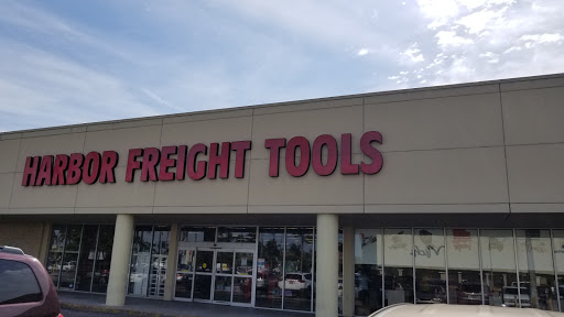 Tool Store «Harbor Freight Tools», reviews and photos, 410 W 49th St #104, Hialeah, FL 33012, USA