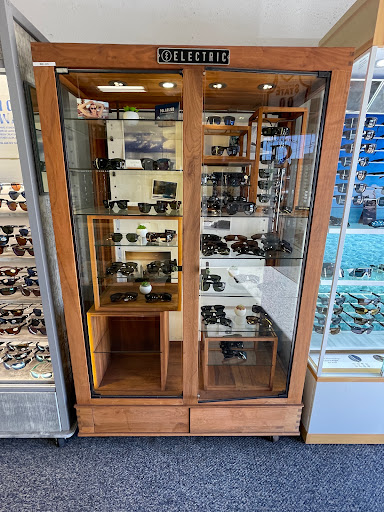 Sunglasses Store «Sunglass & Optical Warehouse», reviews and photos, 3450 Kurtz St, San Diego, CA 92110, USA