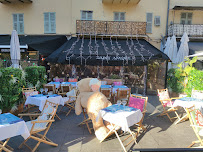 Atmosphère du Restaurant libanais Saint Amour à Nice - n°3