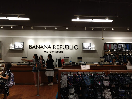 Clothing Store «Banana Republic», reviews and photos, 8200 Vineland Ave, Orlando, FL 32821, USA