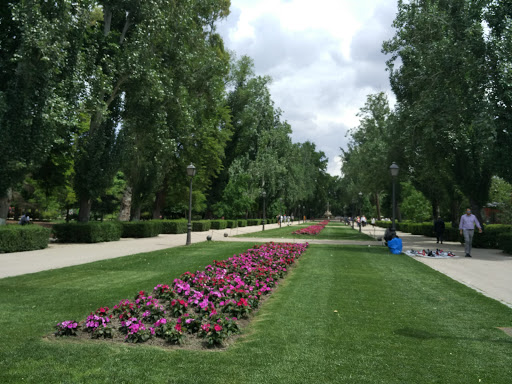 El Retiro Park