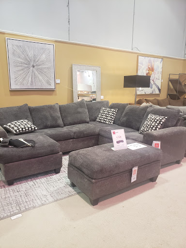 Furniture Store «Value City Furniture», reviews and photos, 3355 Mall Loop Dr, Joliet, IL 60431, USA