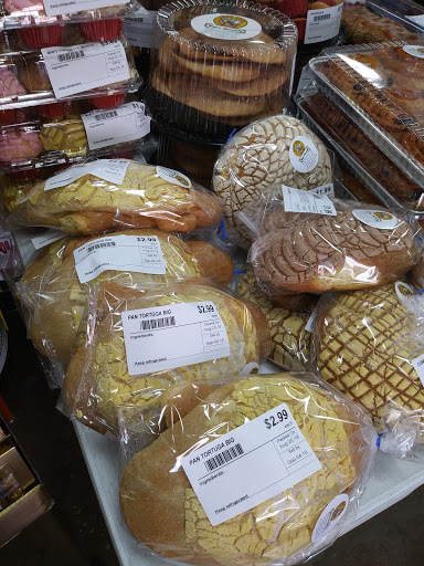 Supermarket «Poco Loco Supermarket», reviews and photos, 790 High Rd, Kyle, TX 78640, USA