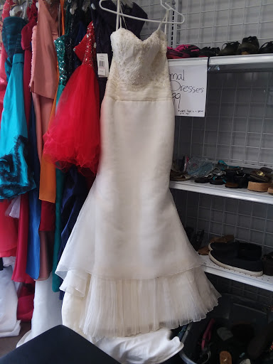 Thrift Store «Salvation Army Thrift Store», reviews and photos, 178 N Benton St, Jackson, GA 30233, USA