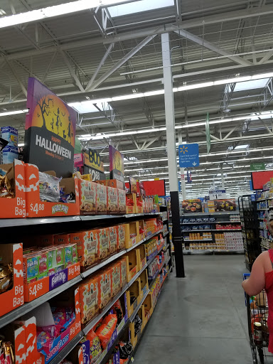Department Store «Walmart Supercenter», reviews and photos, 638 Quequechan St, Fall River, MA 02721, USA