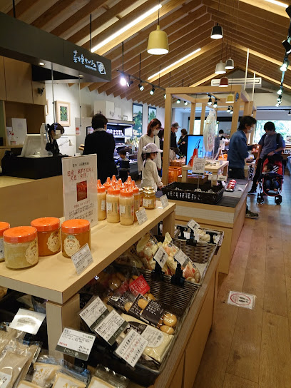 農産物直売所 菜々色マルシェ