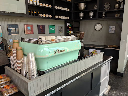 Donut Shop «Mighty-O Donuts Capitol Hill», reviews and photos, 1400 12th Ave, Seattle, WA 98122, USA