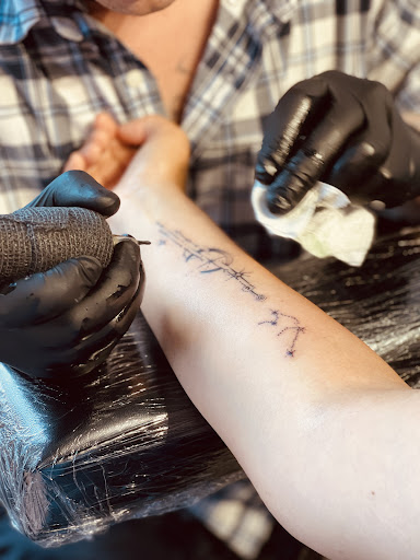 Tattoo Shop «Nashville Ink Tattoo», reviews and photos, 2516 Nolensville Pike, Nashville, TN 37211, USA