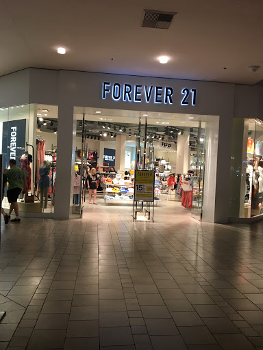 Forever 21, 400 Commons Way #310, Bridgewater, NJ 08807, USA, 