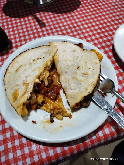 Super Tacos Xoxtla