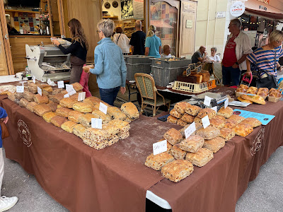 Marché des pains à Cannes