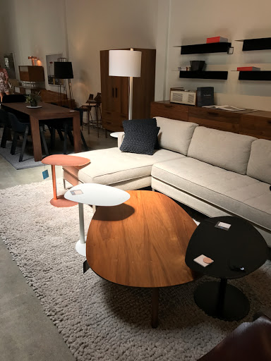 Furniture Store «Blu Dot», reviews and photos, 560 Valencia St, San Francisco, CA 94110, USA