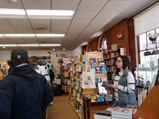 Book Store «Wicked Good Books», reviews and photos, 215 Essex St, Salem, MA 01970, USA