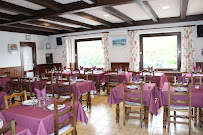 Atmosphère du Restaurant Le Combalou à Roquefort-sur-Soulzon - n°5