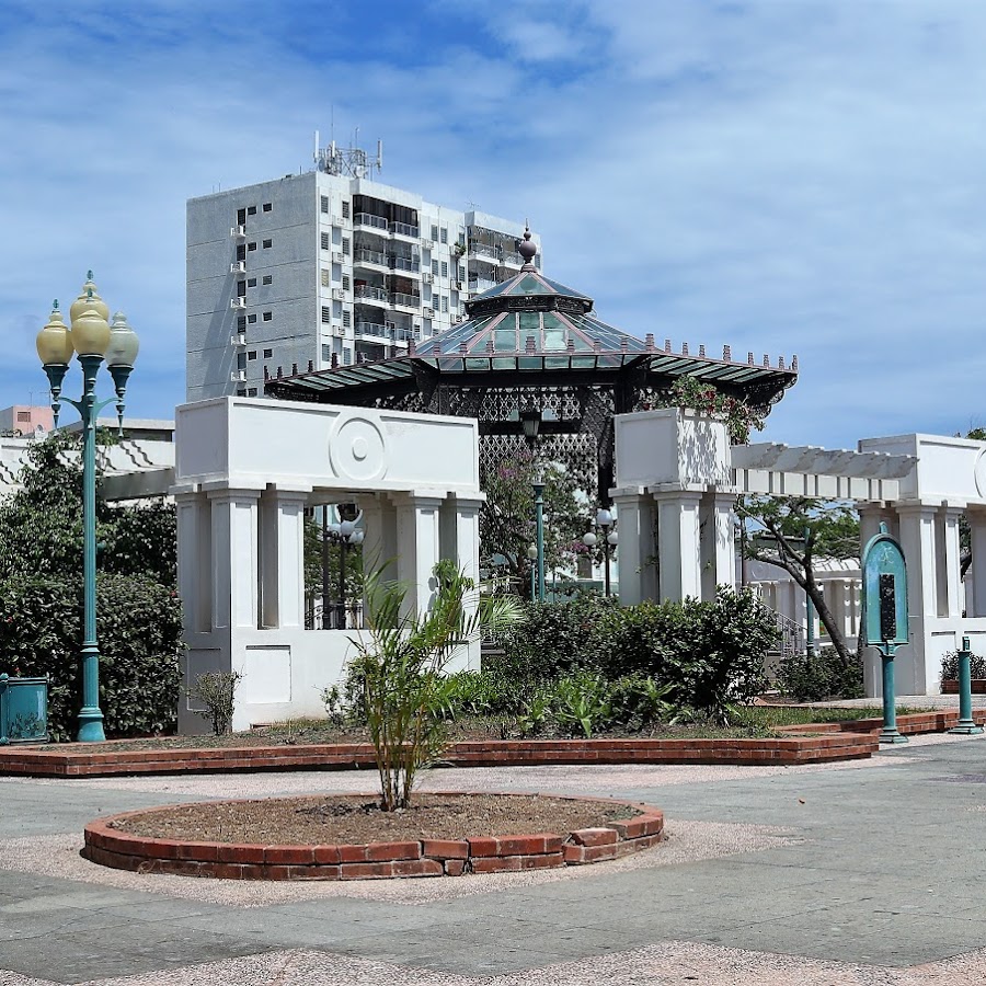 Parque Urbano Dora Colón Clavell