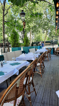 Atmosphère du Restaurant italien Le Grand Amalfi à Paris - n°5