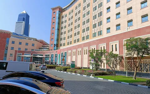 Mediclinic City Hospital image