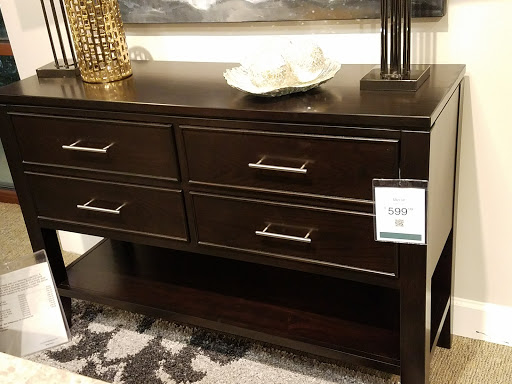 Furniture Store «Havertys Furniture», reviews and photos, 201 S Point Blvd, McDonough, GA 30253, USA