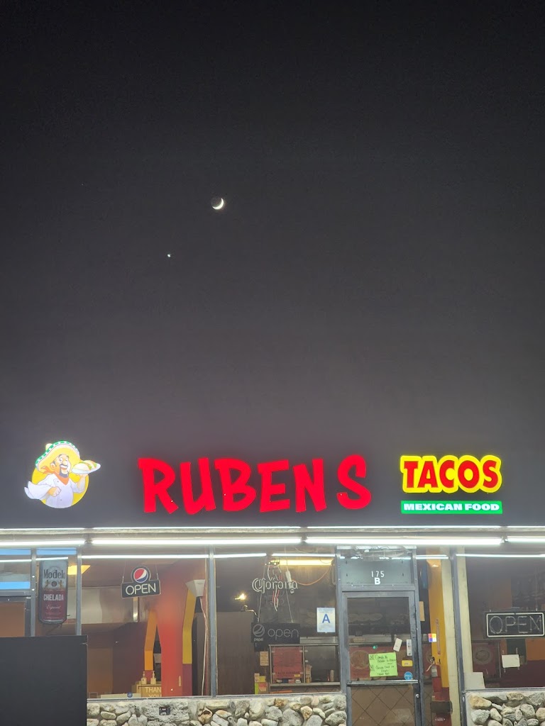 Ruben's Tacos 91786