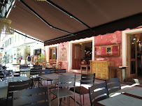 Atmosphère du Restaurant français Restaurant Chez Paco à L'Île-Rousse - n°1