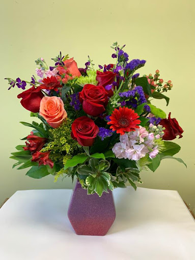 Florist «Pan Am Florist», reviews and photos, 8636 Lee Hwy, Fairfax, VA 22031, USA