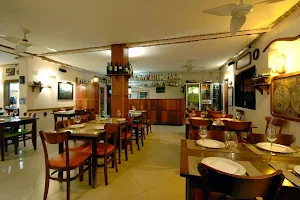 Restaurante Viana image
