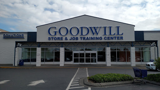 Thrift Store «Goodwill Mt. Vernon», reviews and photos