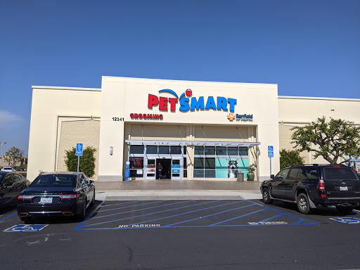 Pet Supply Store «PetSmart», reviews and photos, 12341 Seal Beach Blvd, Seal Beach, CA 90740, USA