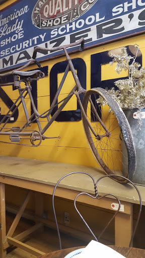 Cafe «Outdated», reviews and photos, 314 Wall St, Kingston, NY 12401, USA