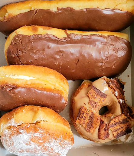 Donut Shop «Krinkle Doughnut», reviews and photos, 710 Onstott Frontage Rd W, Yuba City, CA 95991, USA