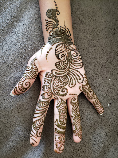 Tattoo Shop «Perfect Henna Tattoos», reviews and photos, 1961 Chain Bridge Rd, McLean, VA 22102, USA