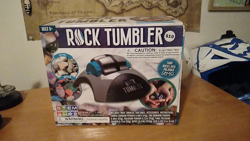 Variety Store «Five Below», reviews and photos, 9520 Village Pl Blvd, Brighton, MI 48116, USA