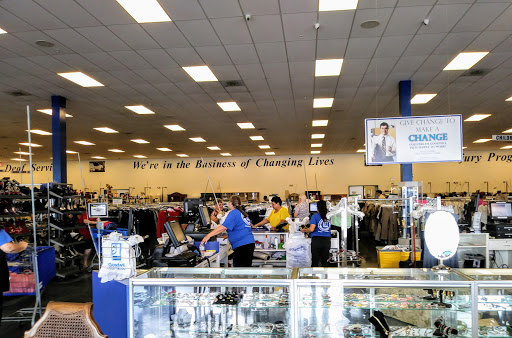 Thrift Store «Goodwill West Palm Beach/Gulfstream Super Store & Donation Center», reviews and photos