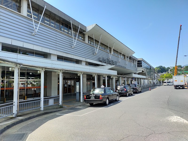 小田原駅西口タクシー乗り場