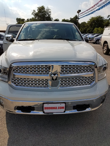 Used Car Dealer «Bluebonnet Chrysler Dodge», reviews and photos, 547 S Seguin Ave, New Braunfels, TX 78130, USA