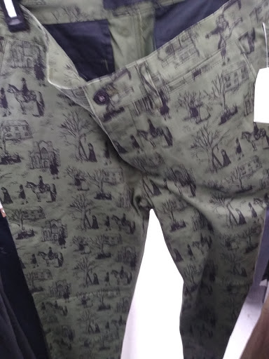 Clothing Store «1/2 of 1/2 Name Brand Clothing», reviews and photos, 601 N West St # 126, Wichita, KS 67203, USA