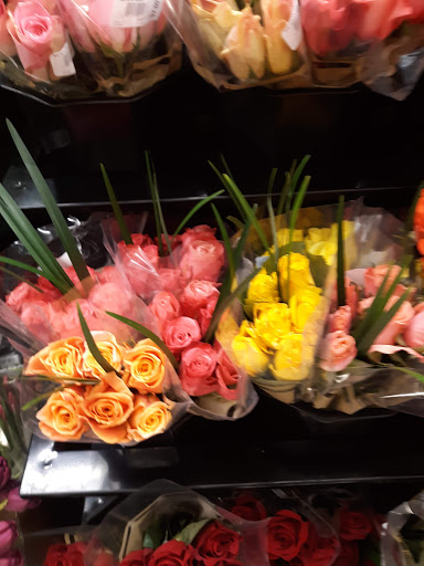 Shopping Mall «Citi Center Shopping Center», reviews and photos, 2685 Metropolitan Pkwy SW, Atlanta, GA 30315, USA