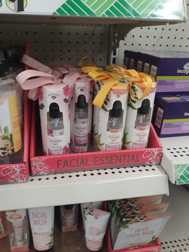 Dollar Store «Dollar Tree», reviews and photos, 35769 Van Born Rd, Romulus, MI 48174, USA