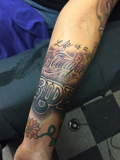 Tattoo Shop «Lucky DeVille Tattoo Co.», reviews and photos, 2333 Niagara Falls Blvd, Amherst, NY 14228, USA